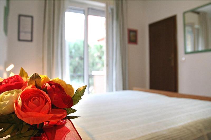 Hotel Marselli Rimini Bagian luar foto