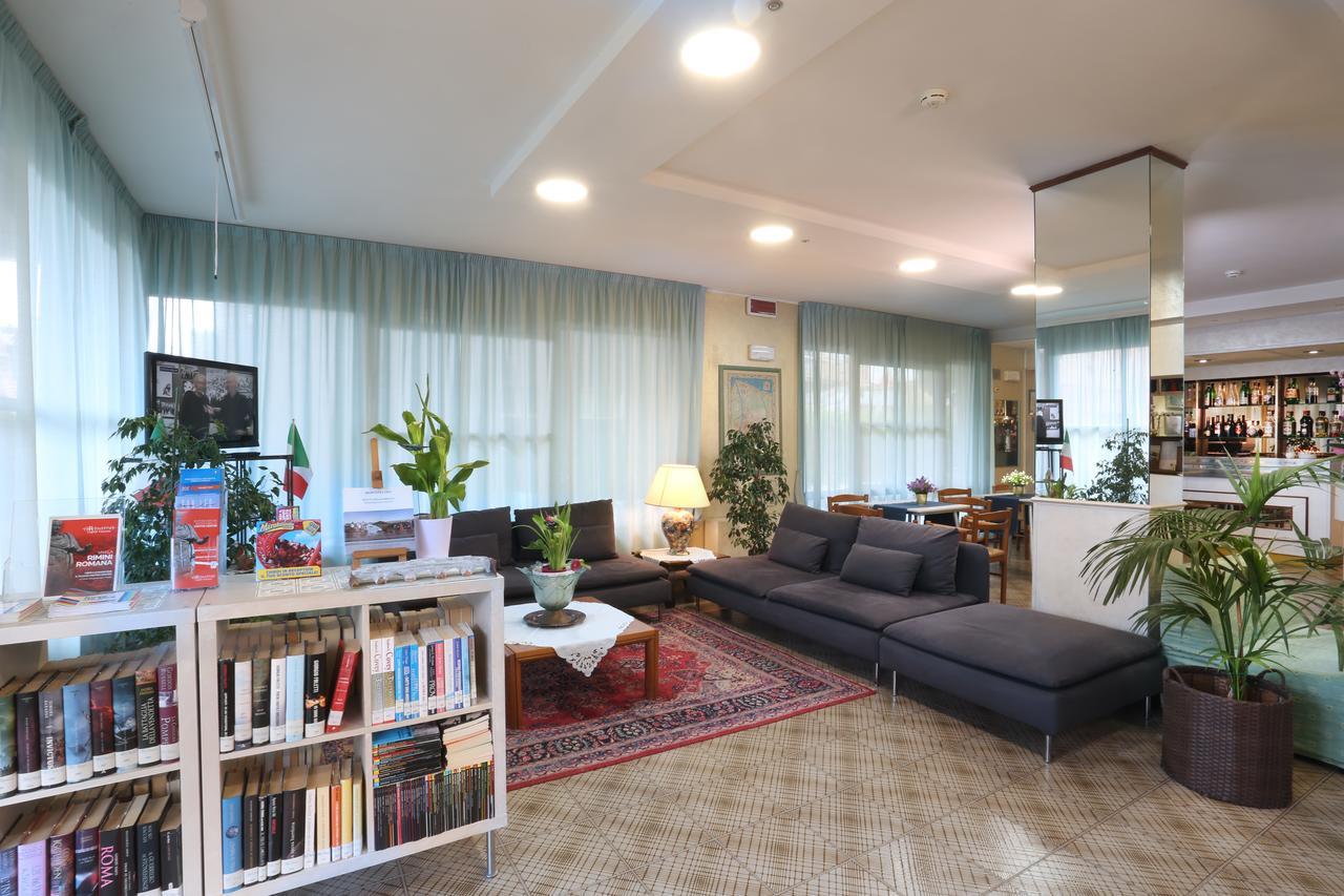 Hotel Marselli Rimini Bagian luar foto